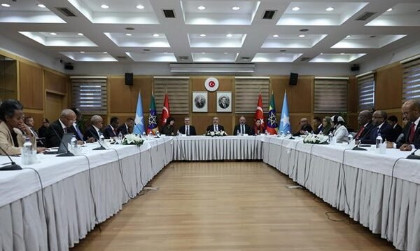 Wajigii koowaad ee wada-xaajoodyada farsamo ee u dhexeeya Itoobiya iyo Soomaaliya oo ka dhacay Ankara