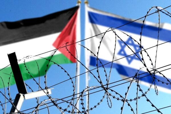 Israel oo xabsiga ka sii deyneysa 620 reer Falastiin ah