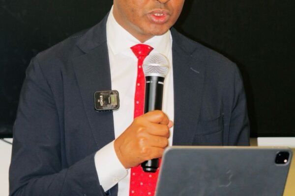 Guddoomiyaha SODMA oo shir ka furay Nairobi