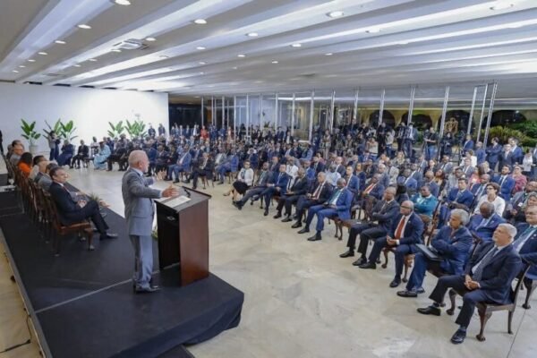 Wasiir ku-xigeenka Beeraha oo ka qaybgashay shir caalami ah oo Brazil iyo Afrika uga hadlayay sugnaanta cuntada iyo horumarinta miyiga