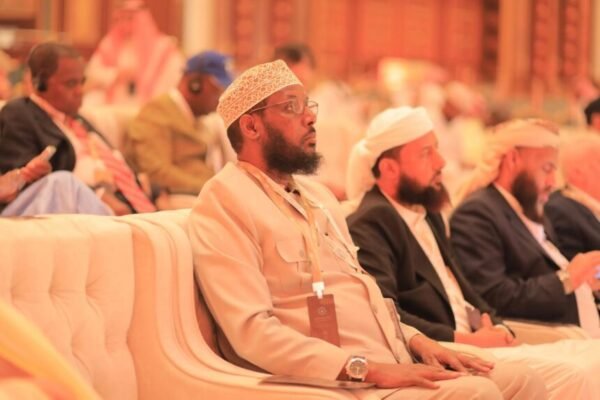 Wasiirka Awqaafta XFS oo Ka Qayb Galay Shir Caalami ah oo Lagu Falanqeeyay Fududeynta Adeegyada Xajka