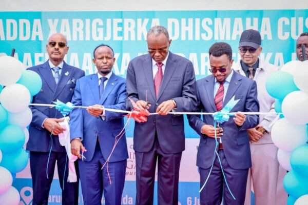 Madaxweynaha Koonfur Galbeed iyo Wasiirka Caafimaadka XFS oo si rasmi ah u Daah-furay Dhismaha Cusub ee Wasaaradda Caafimaadka Koonfur Galbeed
