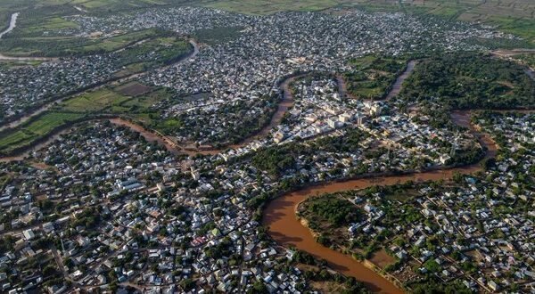Explosion kills three civilians in central Somali town